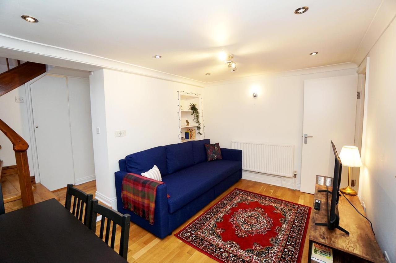 Cozy Retreat By Aresti Hotels 런던 외부 사진